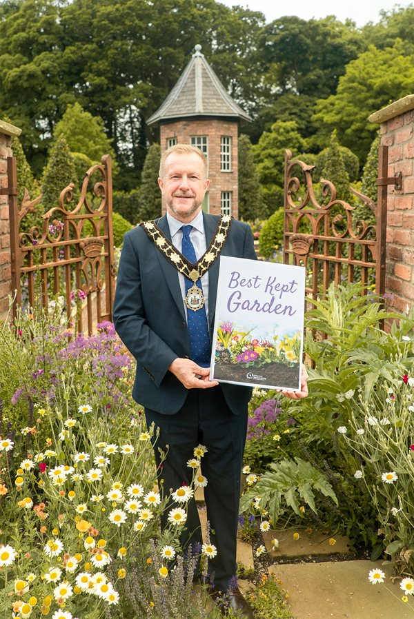 Mayor-of-Antrim-and-Newtownabbey,-Alderman-Stephen-Ross-launches-the-Best-Kept-Garden-Competition-2022.jpg Mayor-of-Antrim-and-Newtownabbey,-Alderman-Stephen-Ross-launches-the-Best-Kept-Garden-Competition-2022.jpg