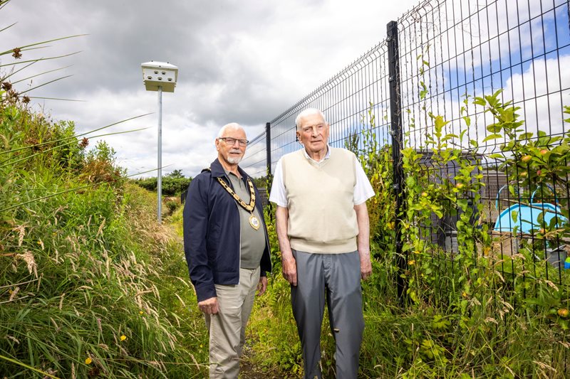 Mayor-of-Antrim-and-Newtownabbey,-Councillor-Henry-Cushinan,-pictured-with-local-swift-advocate-Brian-Cahalane-at-Crumlin-Allotments.jpg Mayor-of-Antrim-and-Newtownabbey,-Councillor-Henry-Cushinan,-pictured-with-local-swift-advocate-Brian-Cahalane-at-Crumlin-Allotments.jpg