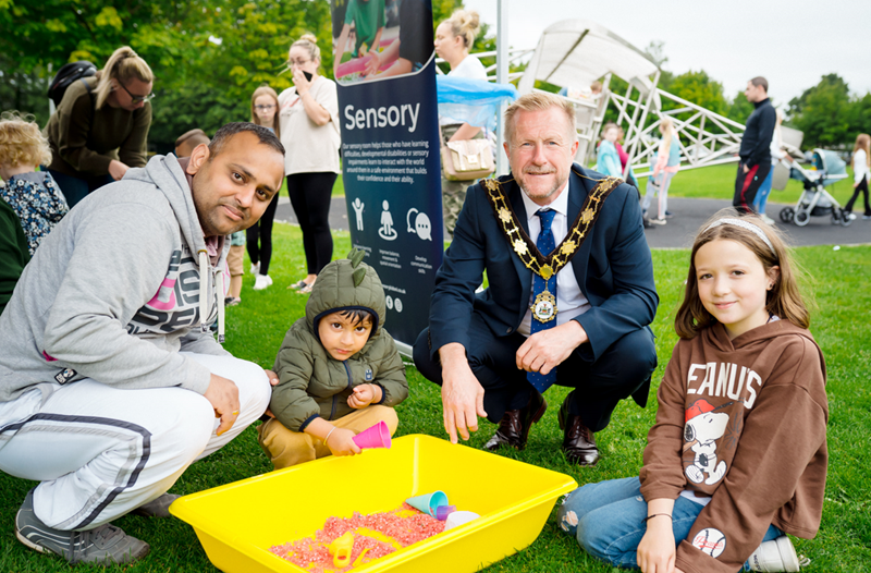 Mayor-of-Antrim-and-Newtownabbey-Stephen-Ross-joins-kids-at-the-sensory-messy-play-sessions-at-Lillian-Bland-Newtownabbey.png