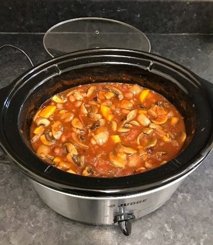 Mushroom-and-Bean-Hotpot-and-Wholegrain-Rice-(1).jpg